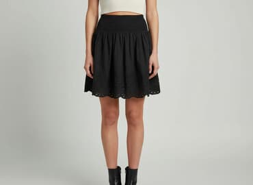 spódnice haftowane: Women`s skirt, size M at lalafo.pl — 1 spódnice haftowane: Women`s skirt, size M — 1