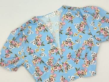 bluzki z ozdobnymi rękawami: New Collection, Women's blouse, size S — 1