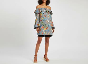 zara sukienka w kwiaty z bufiastymi rękawami: Zara, Women`s dress, size S — 1