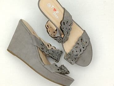 sukienka i sandały na koturnie: Sandały damskie, rozmiar 39 — 1