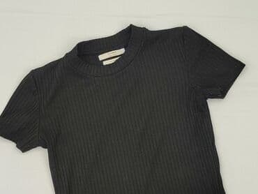 t shirty hummel: PULL&BEAR, Футболка жіноча, розмір S — 1