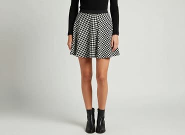 spódnice w pepitkę zara: Women`s skirt, size S — 1