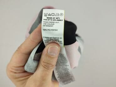 Жінкам: Marks & Spencer, Футболка жіноча, розмір L — 6