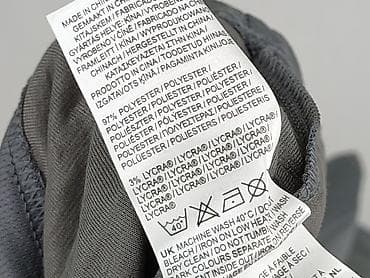 dresy long: T-shirt sportowy dla mężczyzn, rozmiar XL — 5