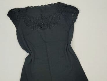 bluzka do spodenek skorzanych: Women's blouse, size S — 2