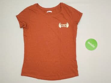 t shirty z czerwonem napisem: Cropp, Women`s T-shirt, size L (EU 40) — 2
