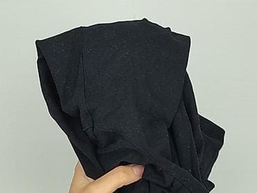pull and bear wyprzedaz: Bershka, Bluzka damska, rozmiar M — 9
