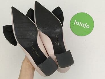 obuwia lakierowane kozaki ccc: Zara, Półbuty damskie, rozmiar 38 — 4