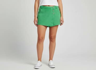 sinsay spódnico spodenki: Sinsay, Szorty damskie, rozmiar XL — 1