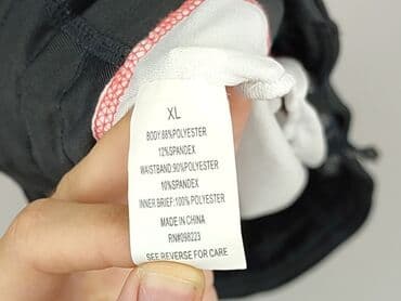 bluzka z otworem na kciuk: Szorty damskie, rozmiar XL — 5