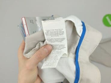 koszulka termoaktywna biala: Pierre Cardin, Chinosy dla mężczyzn, L — 7