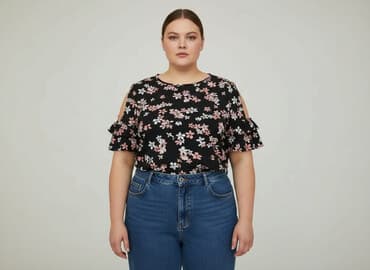 bluzki damskie rozmiar 46: Bluzka damska, rozmiar 4XL — 5