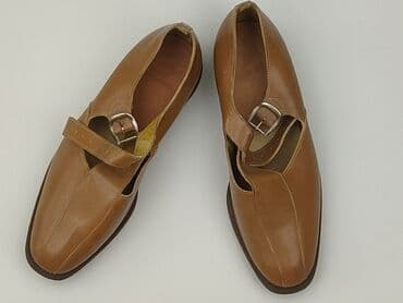 Жінкам: Лофери та туфлі жіночі, 42 на lalafo.pl — 1 Жінкам: Лофери та туфлі жіночі, 42 — 1