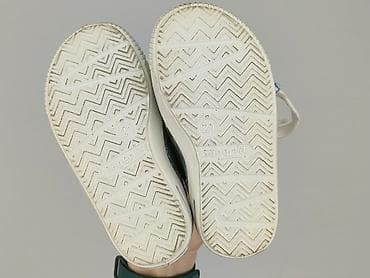 nylon red buty: Buty sportowe 21, Używany — 4