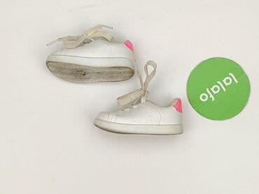 Kids' Footwear: Baby shoes, 18, condition - Very good — 3