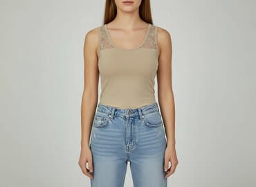 koszulka na ramiaczkach z koronka: T-shirt damski, rozmiar S — 1