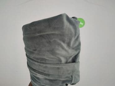 garnitur i trampki: Spodnie dresowe damskie, rozmiar S — 4