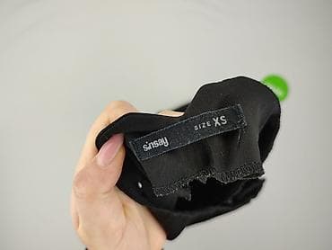 czarne cargo pull and bear: Sinsay, Spodnie materiałowe damskie, rozmiar XS — 4