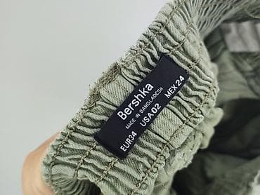 pull bear klapki: Bershka, Spodnie cargo damskie, rozmiar XS — 4