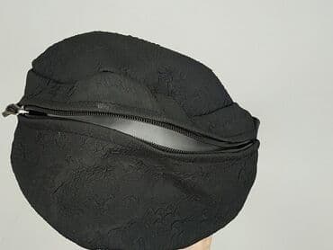 Hats and caps: Bumbag, condition - Very good at lalafo.pl — 4 Hats and caps: Bumbag, condition - Very good — 4