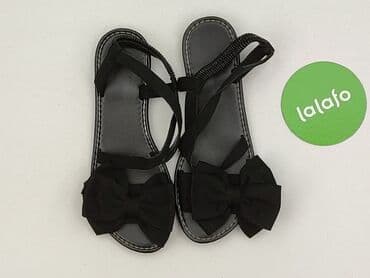 czarne sandały z pomponami: Sandals for women, size 41 — 2
