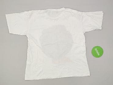 zdjecie na modelce: T-shirt damski, rozmiar One size — 4