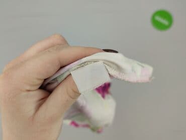 t shirty z baskinką: T-shirt damski, rozmiar S — 6