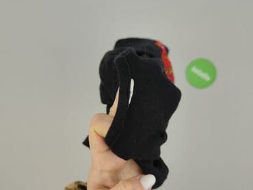 czarne t shirty damskie w serek: T-shirt damski, rozmiar S — 6