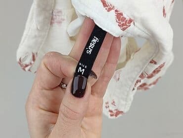 zwiewna bluzki w kwiaty: Bluzka damska, rozmiar M — 4