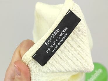 vans custom t shirty: Bershka, T-shirt damski, rozmiar S — 4