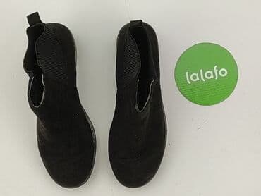 kozaki wiosenne ccc: Botki damskie, 38 — 2