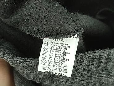 w.klapkach tekst: Spodnie dresowe damskie, rozmiar M — 4