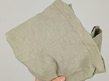 pull and bear bluza: Women`s T-shirt, size L — 8