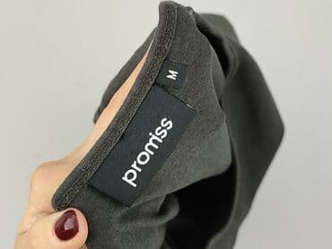 bluzki czarne plus size: Жіноча блуза, розмір M — 4