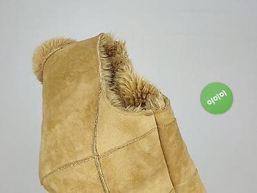 biala kamizelka: Kamizelka, Marks & Spencer, 12 lat, 146-152 cm, stan - Bardzo dobry — 6