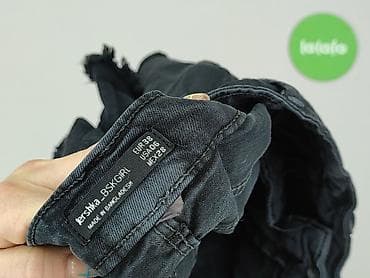 pull and bear obuwie: Bershka, Shorts for women, size S — 5