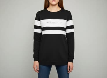 t shirty wu tang clan: Women`s T-shirt, size S — 1