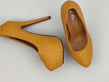 Czółenka na wysokim obcasie z platformą – damskie - Model: klasyczne