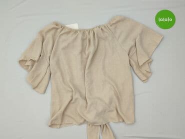 platforma z ubraniami: Bluzka damska, rozmiar S — 3