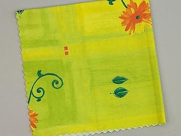 Obrus 74 x 74, kolor - Zielony, stan - Bardzo dobry