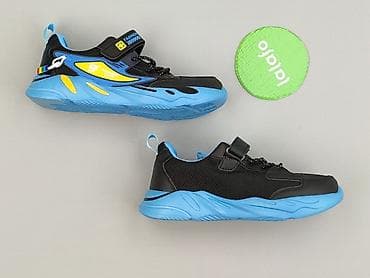 ccc botki 2019: Buty sportowe 36, Używany — 3