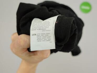 czarne t shirty ze złotym nadrukiem: T-shirt damski, rozmiar M — 6