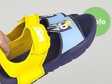 converse dzieci: Sandałki 29, Używany — 5