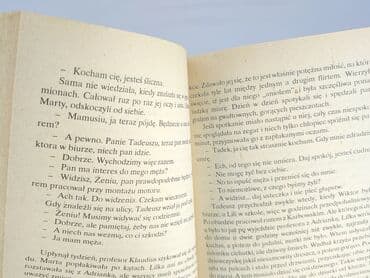 Książki: Książka, gatunek - Powieść, stan - Bardzo dobry — 3