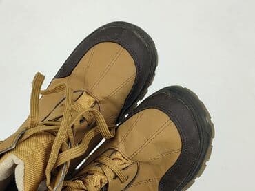 ocieplane nieprzemakalne buty z wysoką cholewą: Kozaki 35, Używany — 5