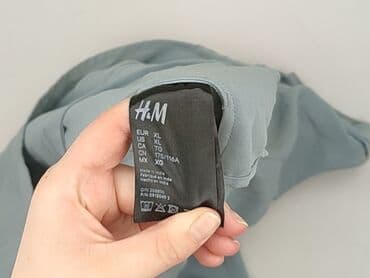 krótkie spodenki i marynarka: H&M, Bluzka damska, rozmiar XL — 5