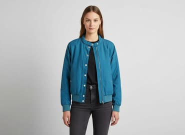 kurtka jeansowa z futerkiem bershka: Bershka, Kurtka bomberka damska, rozmiar M — 1