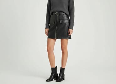 spódniczka z eko skóry czarne: Spódnica damska, rozmiar M — 1