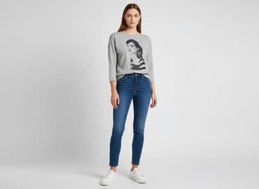 mohito kurtki wyprzedaż damskie: Mohito, Bluza damska
, rozmiar S — 1