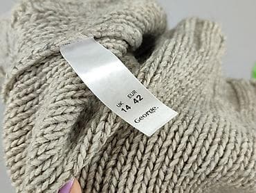 pull and bear bomberka damska: Women`s waistcoat, size XL — 5